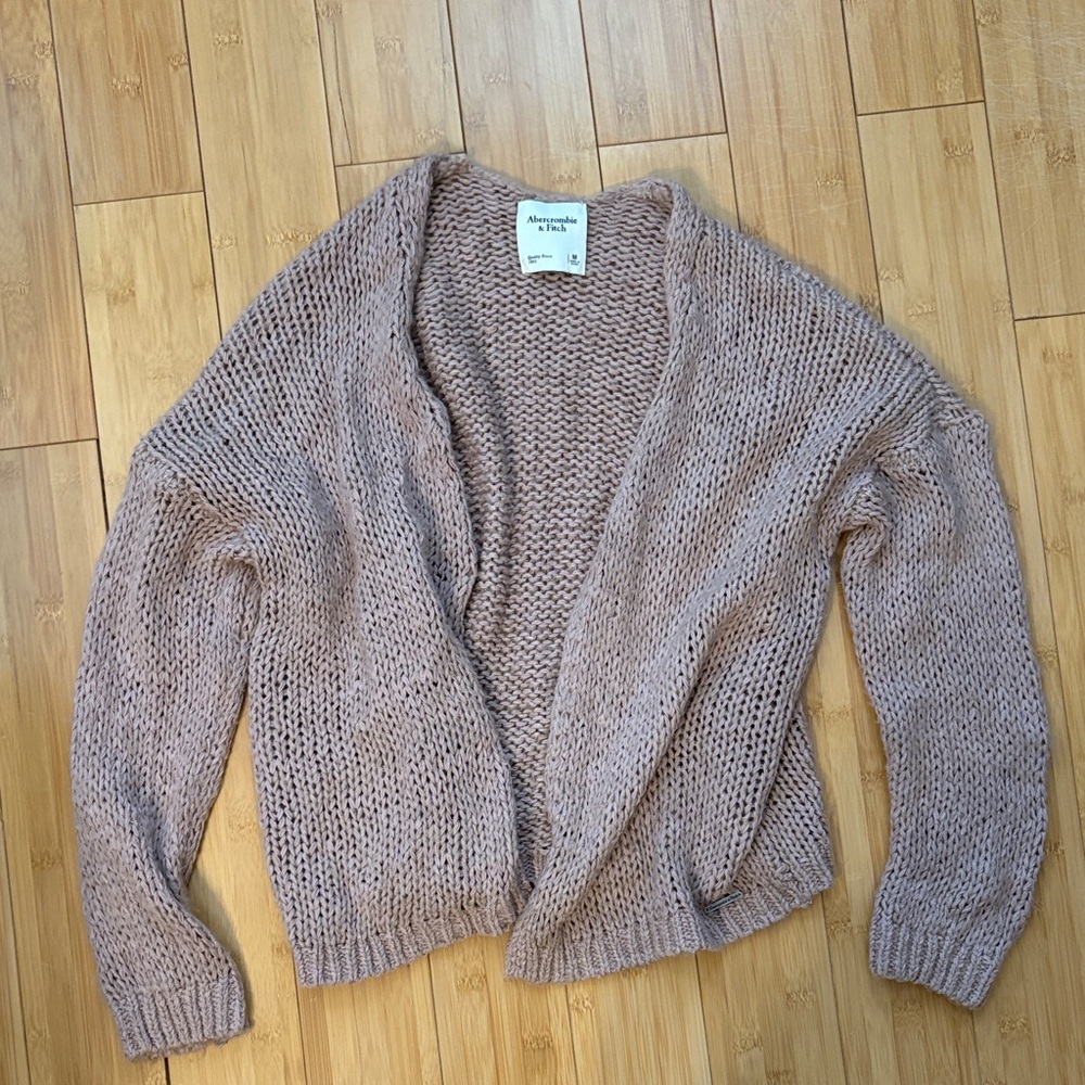 Abercrombie and fitch knit cardigan